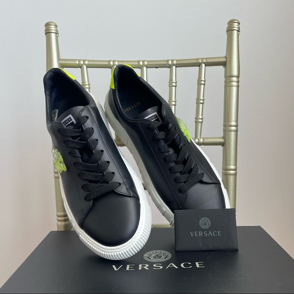 VERSACE GRECA LEATHER SNEAKER (US 10) - Picture 3 of 14